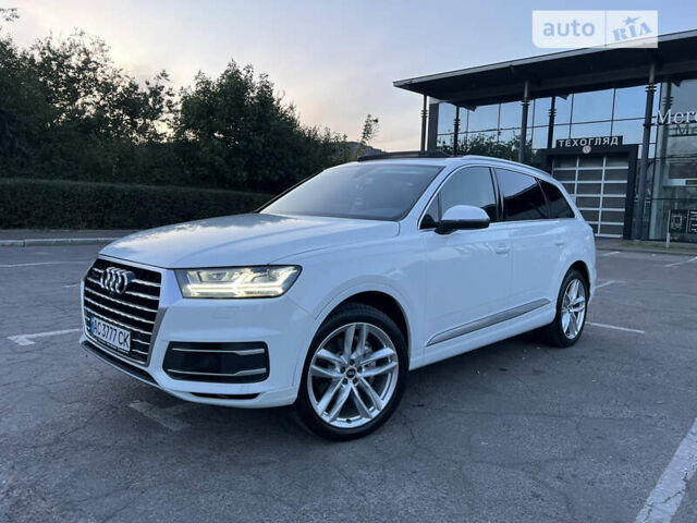 Белый Ауди Ку 7, объемом двигателя 3 л и пробегом 206 тыс. км за 26500 $, фото 1 на Automoto.ua