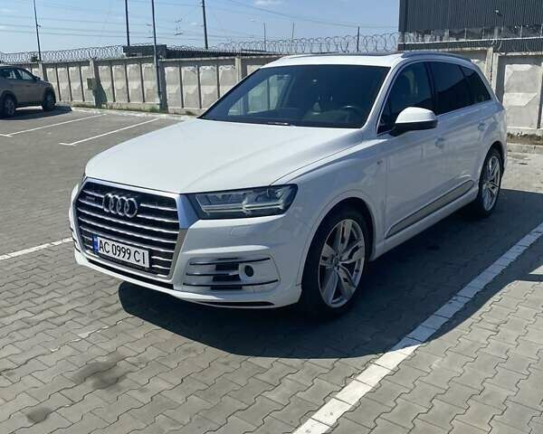 Белый Ауди Ку 7, объемом двигателя 3 л и пробегом 135 тыс. км за 45000 $, фото 1 на Automoto.ua