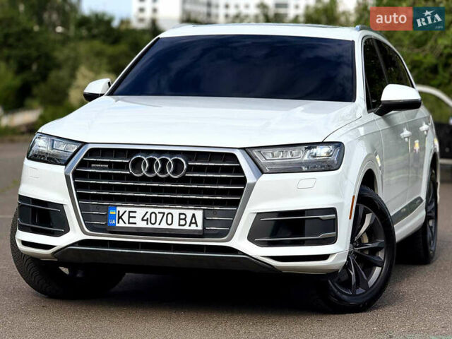 Белый Ауди Ку 7, объемом двигателя 3 л и пробегом 258 тыс. км за 22500 $, фото 1 на Automoto.ua