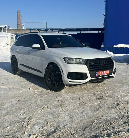 Белый Ауди Ку 7, объемом двигателя 3 л и пробегом 230 тыс. км за 24850 $, фото 1 на Automoto.ua