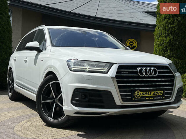 Белый Ауди Ку 7, объемом двигателя 3 л и пробегом 220 тыс. км за 49700 $, фото 1 на Automoto.ua