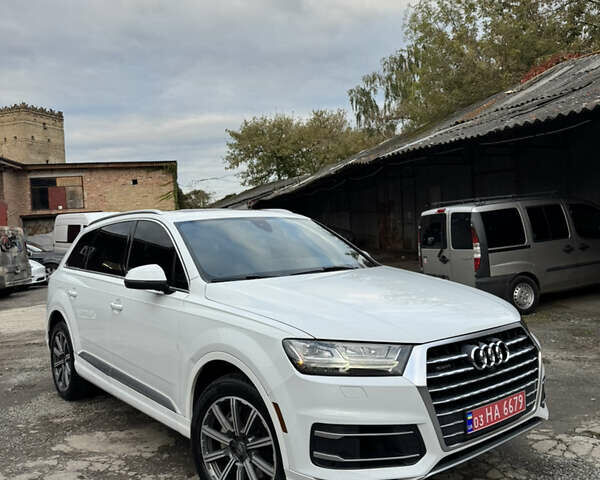 Белый Ауди Ку 7, объемом двигателя 3 л и пробегом 234 тыс. км за 20000 $, фото 1 на Automoto.ua