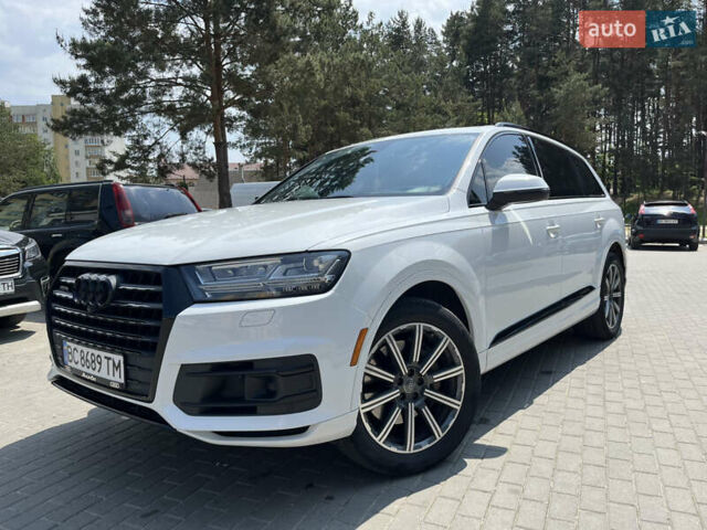 Белый Ауди Ку 7, объемом двигателя 3 л и пробегом 294 тыс. км за 23500 $, фото 1 на Automoto.ua
