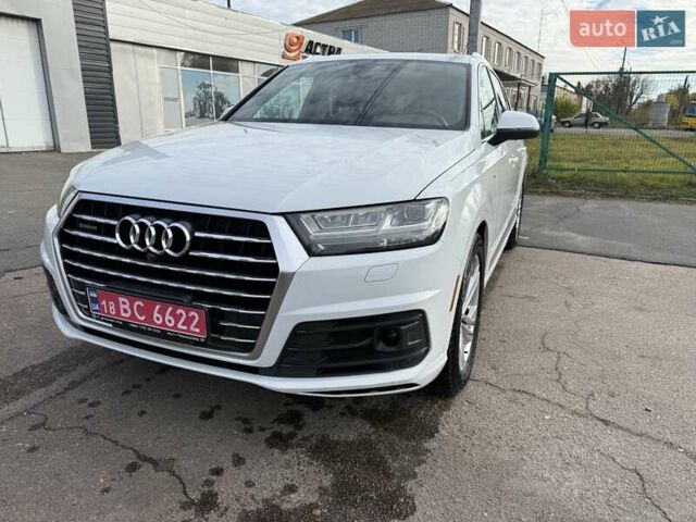 Ауді Ку 7 2017 у Києві на Automoto.ua Білий Ауді Ку 7, об'ємом двигуна 3 л та пробігом 213 тис. км за 27500 $, фото 1 на Automoto.ua