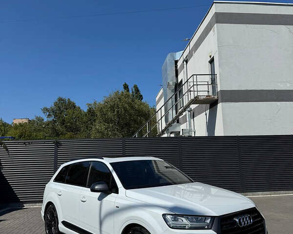 Білий Ауді Ку 7, об'ємом двигуна 2.97 л та пробігом 192 тис. км за 38800 $, фото 1 на Automoto.ua