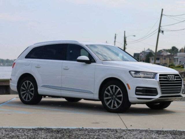 Ауди Ку 7 2018 в Полтаве на Automoto.ua Белый Ауди Ку 7, объемом двигателя 3 л и пробегом 50 тыс. км за 18000 $, фото 1 на Automoto.ua