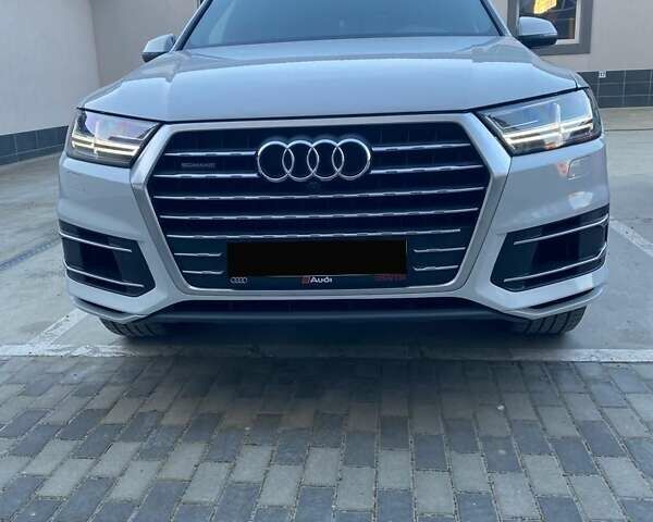Білий Ауді Ку 7, об'ємом двигуна 3 л та пробігом 162 тис. км за 32500 $, фото 1 на Automoto.ua