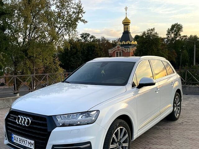 Білий Ауді Ку 7, об'ємом двигуна 3 л та пробігом 150 тис. км за 35000 $, фото 1 на Automoto.ua