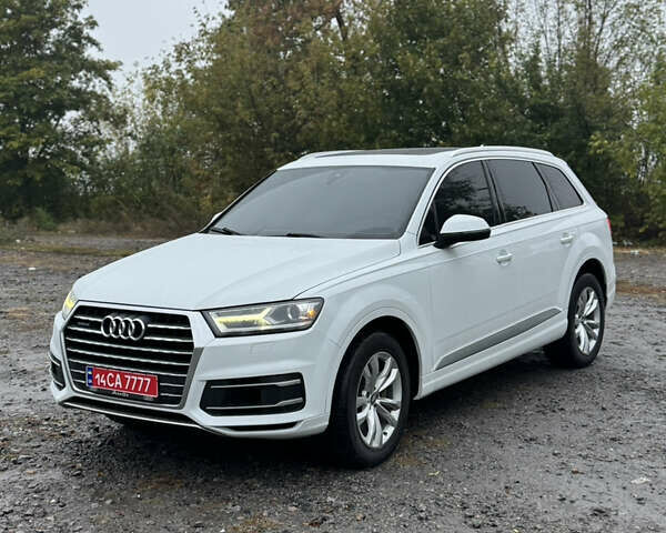 Белый Ауди Ку 7, объемом двигателя 3 л и пробегом 203 тыс. км за 22300 $, фото 1 на Automoto.ua