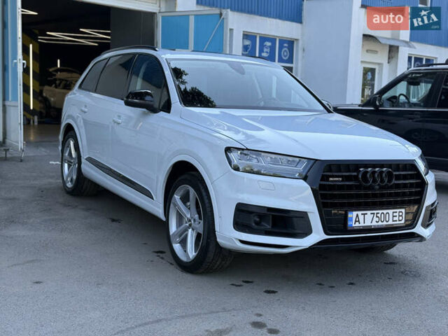 Белый Ауди Ку 7, объемом двигателя 3 л и пробегом 110 тыс. км за 33000 $, фото 1 на Automoto.ua