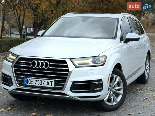 Ауді Ку 7 2018 у Кам'янське (Дніпродзержинськ) на Automoto.ua Білий Ауді Ку 7, об'ємом двигуна 3 л та пробігом 85 тис. км за 27500 $, фото 1 на Automoto.ua