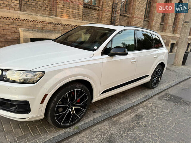 Белый Ауди Ку 7, объемом двигателя 3 л и пробегом 79 тыс. км за 41000 $, фото 1 на Automoto.ua