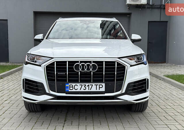 Белый Ауди Ку 7, объемом двигателя 3 л и пробегом 139 тыс. км за 38000 $, фото 1 на Automoto.ua