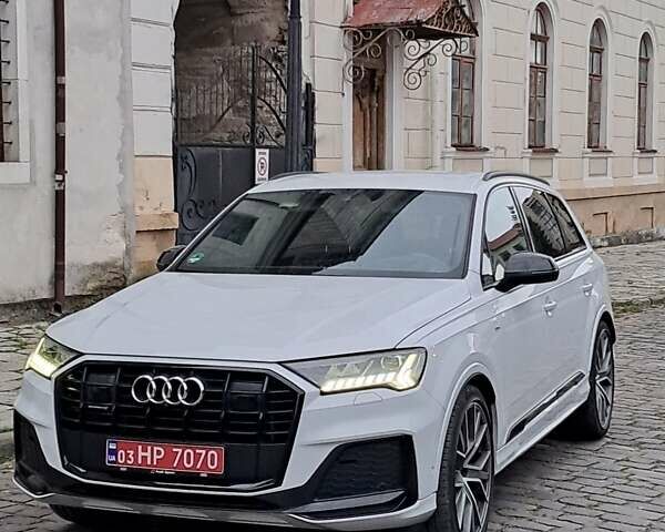 Белый Ауди Ку 7, объемом двигателя 3 л и пробегом 110 тыс. км за 62566 $, фото 1 на Automoto.ua