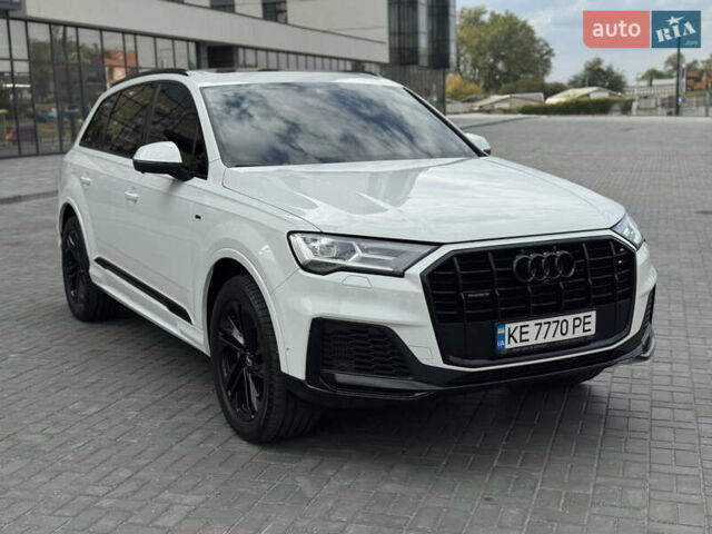 Білий Ауді Ку 7, об'ємом двигуна 3 л та пробігом 70 тис. км за 49600 $, фото 1 на Automoto.ua