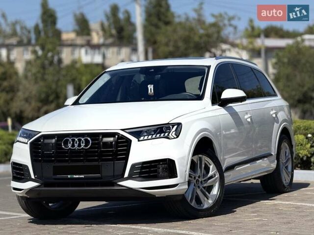 Білий Ауді Ку 7, об'ємом двигуна 3 л та пробігом 15 тис. км за 57000 $, фото 1 на Automoto.ua