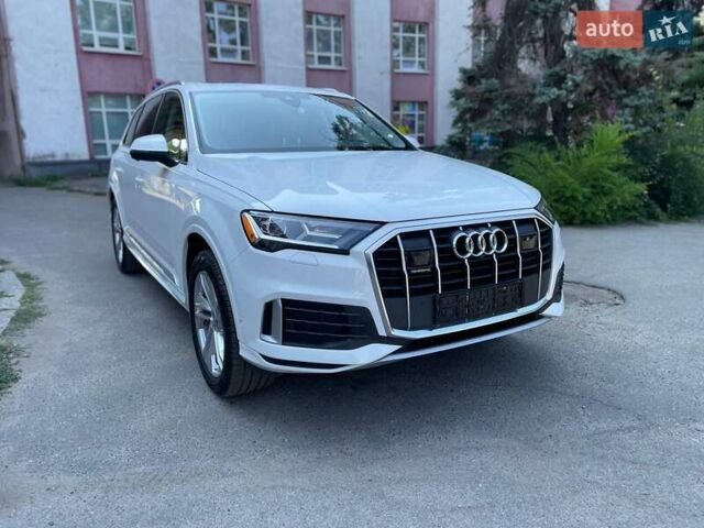 Білий Ауді Ку 7, об'ємом двигуна 1.98 л та пробігом 22 тис. км за 50999 $, фото 1 на Automoto.ua