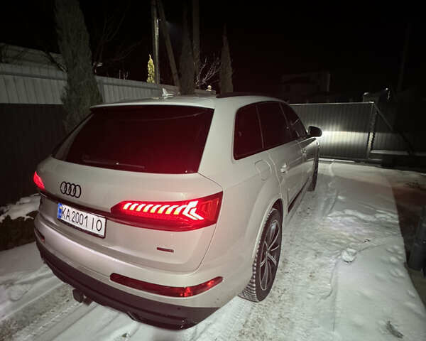 Бежевый Ауди Ку 7, объемом двигателя 3 л и пробегом 48 тыс. км за 58000 $, фото 1 на Automoto.ua