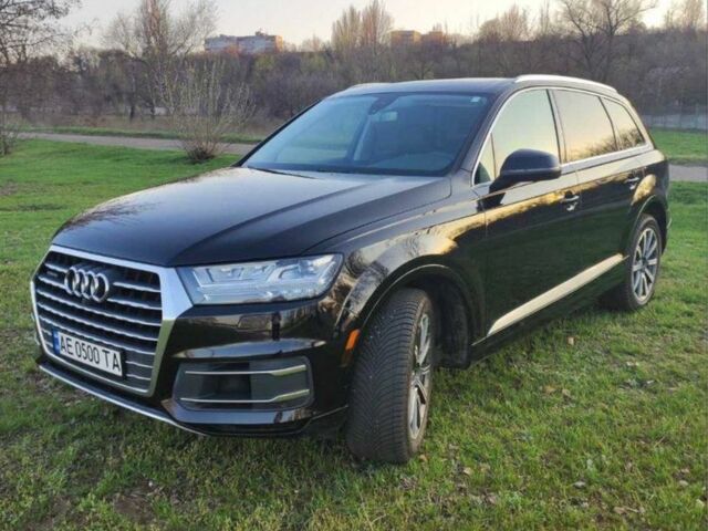Ауди Ку 7 2015 в Каменское - Днепродзержинск на Automoto.ua Черный Ауди Ку 7, объемом двигателя 3 л и пробегом 140 тыс. км за 27500 $, фото 1 на Automoto.ua