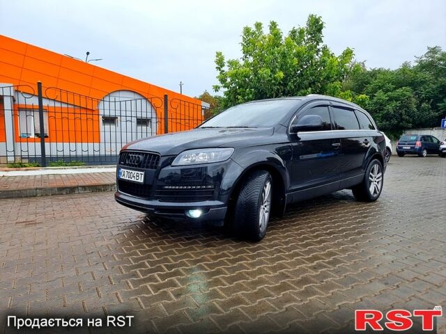 Черный Ауди Ку 7, объемом двигателя 4.2 л и пробегом 336 тыс. км за 9800 $, фото 1 на Automoto.ua