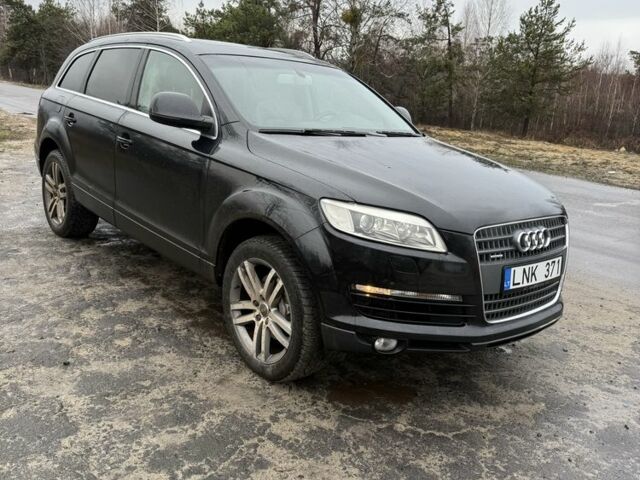 Черный Ауди Ку 7, объемом двигателя 3 л и пробегом 269 тыс. км за 7292 $, фото 1 на Automoto.ua