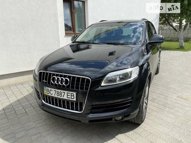 Черный Ауди Ку 7, объемом двигателя 4.2 л и пробегом 305 тыс. км за 11900 $, фото 1 на Automoto.ua