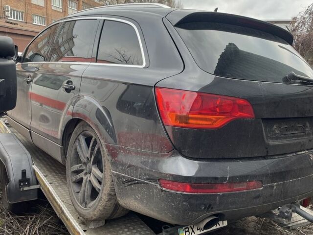 Черный Ауди Ку 7, объемом двигателя 3 л и пробегом 260 тыс. км за 4300 $, фото 1 на Automoto.ua