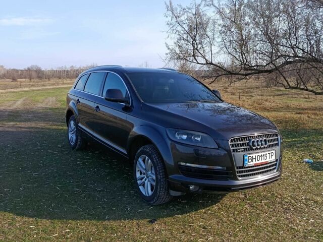 Черный Ауди Ку 7, объемом двигателя 3 л и пробегом 341 тыс. км за 12999 $, фото 1 на Automoto.ua