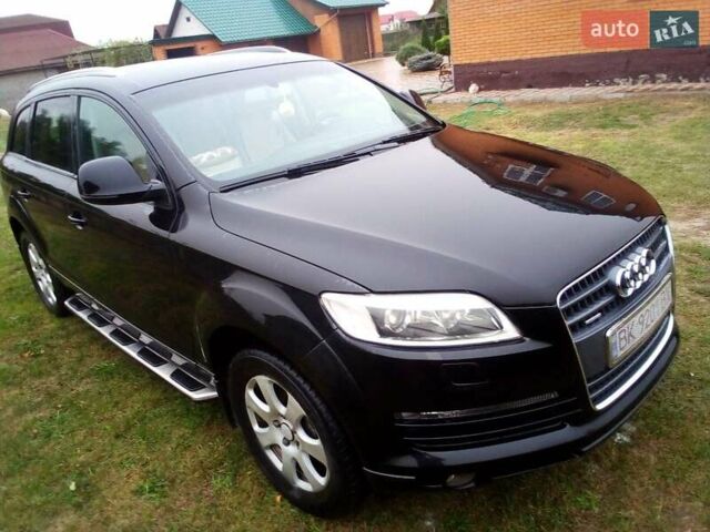 Чорний Ауді Ку 7, об'ємом двигуна 3 л та пробігом 231 тис. км за 10000 $, фото 1 на Automoto.ua