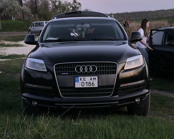 Ауди Ку 7 2007 в Никополе на Automoto.ua Черный Ауди Ку 7, объемом двигателя 3 л и пробегом 187 тыс. км за 13200 $, фото 1 на Automoto.ua