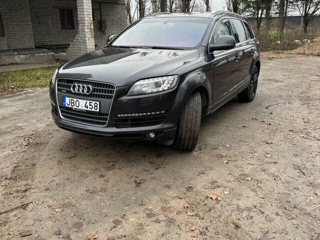 Черный Ауди Ку 7, объемом двигателя 3 л и пробегом 337 тыс. км за 7150 $, фото 1 на Automoto.ua