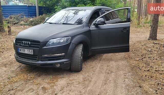 Чорний Ауді Ку 7, об'ємом двигуна 3 л та пробігом 318 тис. км за 10800 $, фото 1 на Automoto.ua