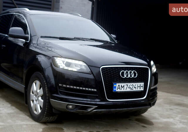 Черный Ауди Ку 7, объемом двигателя 3 л и пробегом 198 тыс. км за 10500 $, фото 1 на Automoto.ua