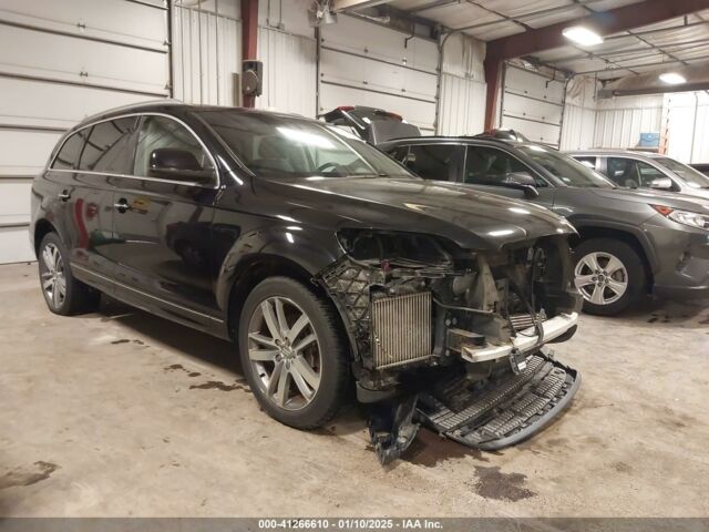 Черный Ауди Ку 7, объемом двигателя 3 л и пробегом 238 тыс. км за 12800 $, фото 1 на Automoto.ua