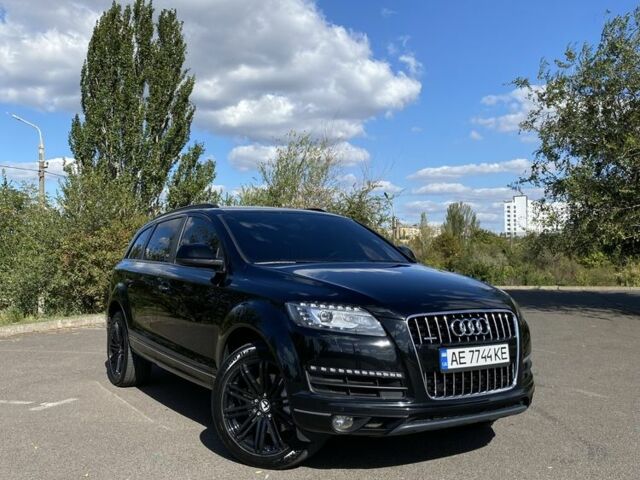 Черный Ауди Ку 7, объемом двигателя 3 л и пробегом 246 тыс. км за 16000 $, фото 1 на Automoto.ua