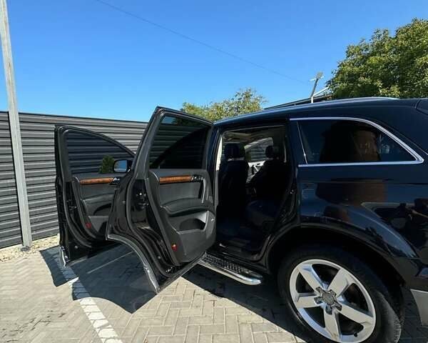 Чорний Ауді Ку 7, об'ємом двигуна 3 л та пробігом 211 тис. км за 13200 $, фото 1 на Automoto.ua