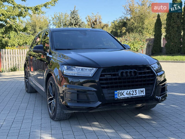 Черный Ауди Ку 7, объемом двигателя 3 л и пробегом 333 тыс. км за 29899 $, фото 1 на Automoto.ua