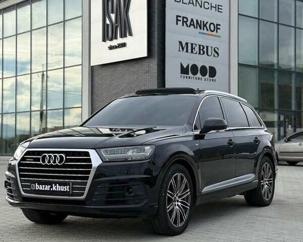 Черный Ауди Ку 7, объемом двигателя 3 л и пробегом 320 тыс. км за 33700 $, фото 1 на Automoto.ua