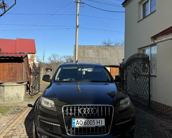 Черный Ауди Ку 7, объемом двигателя 3 л и пробегом 235 тыс. км за 15500 $, фото 1 на Automoto.ua