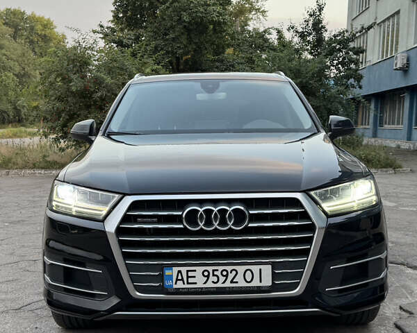 Чорний Ауді Ку 7, об'ємом двигуна 2.97 л та пробігом 129 тис. км за 39000 $, фото 1 на Automoto.ua