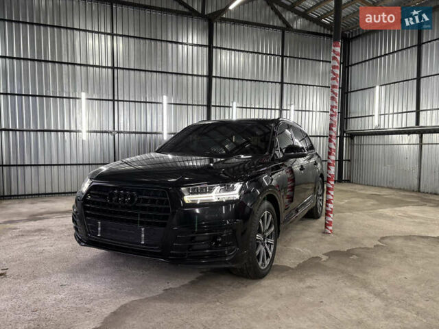 Чорний Ауді Ку 7, об'ємом двигуна 3 л та пробігом 148 тис. км за 35999 $, фото 1 на Automoto.ua