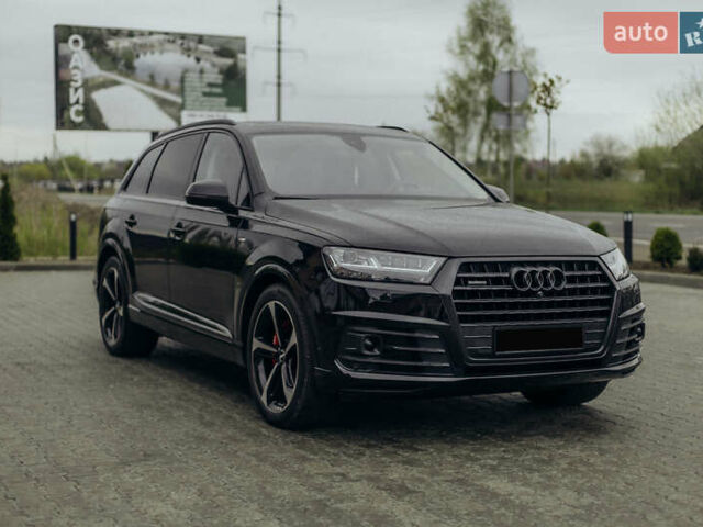 Черный Ауди Ку 7, объемом двигателя 2.97 л и пробегом 130 тыс. км за 65000 $, фото 1 на Automoto.ua