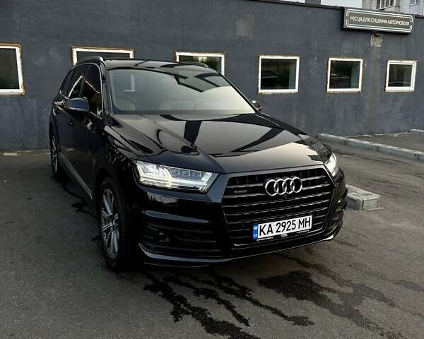 Черный Ауди Ку 7, объемом двигателя 3 л и пробегом 150 тыс. км за 33500 $, фото 1 на Automoto.ua