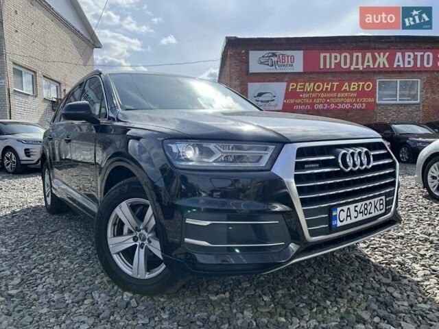 Черный Ауди Ку 7, объемом двигателя 3 л и пробегом 275 тыс. км за 31500 $, фото 1 на Automoto.ua