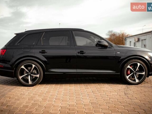 Черный Ауди Ку 7, объемом двигателя 3 л и пробегом 99 тыс. км за 45000 $, фото 1 на Automoto.ua