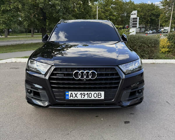 Черный Ауди Ку 7, объемом двигателя 3 л и пробегом 172 тыс. км за 30900 $, фото 1 на Automoto.ua