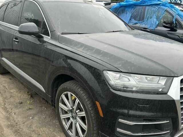 Черный Ауди Ку 7, объемом двигателя 2 л и пробегом 140 тыс. км за 19000 $, фото 1 на Automoto.ua