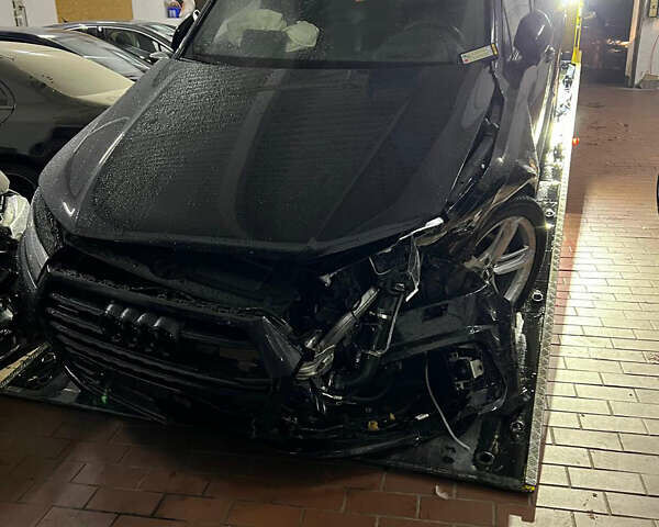 Черный Ауди Ку 7, объемом двигателя 3 л и пробегом 160 тыс. км за 26500 $, фото 1 на Automoto.ua