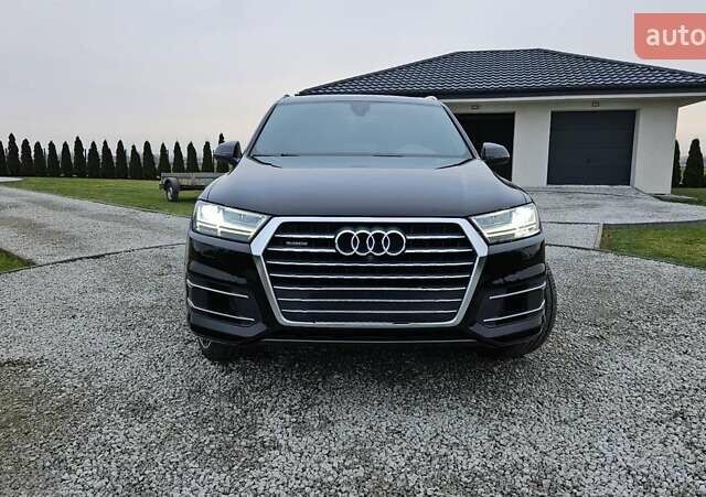 Черный Ауди Ку 7, объемом двигателя 3 л и пробегом 151 тыс. км за 28000 $, фото 1 на Automoto.ua