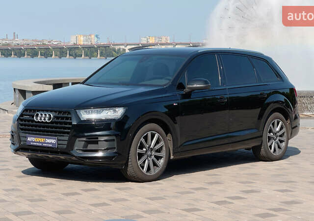 Чорний Ауді Ку 7, об'ємом двигуна 2.97 л та пробігом 250 тис. км за 33500 $, фото 1 на Automoto.ua